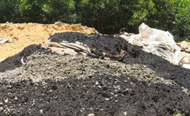 Bạn đang tìm kiếm dịch vụ thi công thoát nước và xử lý bùn thải chất lượng tại Bình Dương? Gia Phúc Phát tự hào là đối tác tin cậy của bạn với nhiều năm kinh nghiệm và đội ngũ chuyên nghiệp.
Lợi ích của thi công thoát nước và xử lý bùn thải:
Bảo vệ môi trường: Hệ thống thoát nước hiệu quả giúp ngăn chặn tình trạng ngập úng và ô nhiễm nguồn nước.
Sức khỏe cộng đồng: Xử lý bùn thải đúng cách giúp giảm thiểu các bệnh liên quan đến môi trường.
Phát triển bền vững: Quản lý bùn thải bền vững góp phần bảo vệ tài nguyên và duy trì cân bằng sinh thái.