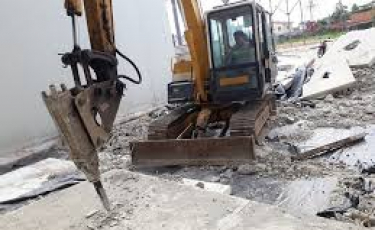 Gia Phúc Phát là đơn vị chuyên cung cấp dịch vụ đục phá bê tông chuyên nghiệp tại TP.HCM với nhiều năm kinh nghiệm trong ngành xây dựng. Chúng tôi cam kết mang đến cho khách hàng những giải pháp hiệu quả, tiết kiệm chi phí và đảm bảo an toàn.