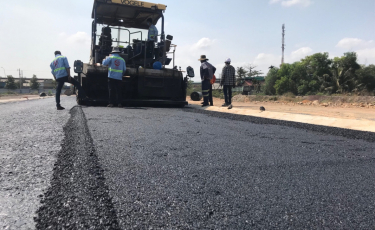 Gia Phúc Phát tự hào là một trong những đơn vị hàng đầu trong lĩnh vực thi công bê tông nhựa nóng tại Việt Nam. Với nhiều năm kinh nghiệm, chúng tôi cam kết mang đến cho khách hàng những công trình giao thông chất lượng cao, bền vững và hiệu quả kinh tế.
